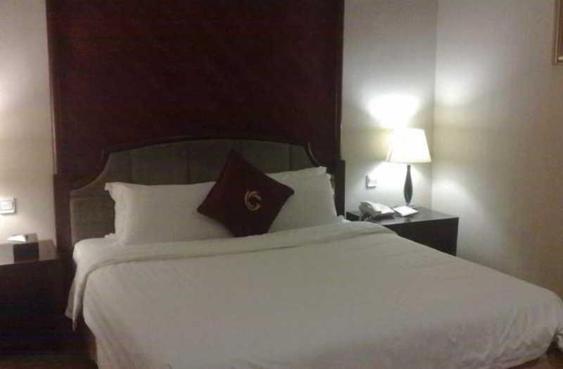 Royal Plaza Hotel กวางโจว ภายนอก รูปภาพ